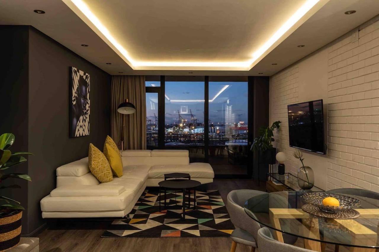 Ferienwohnung Brand New Penthouse With Waterfront Views Kapstadt Exterior foto