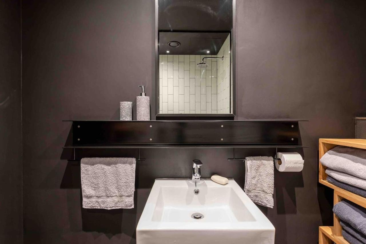 Ferienwohnung Brand New Penthouse With Waterfront Views Kapstadt Exterior foto