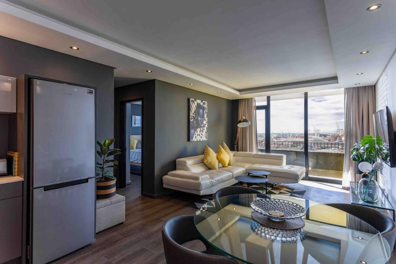 Ferienwohnung Brand New Penthouse With Waterfront Views Kapstadt Exterior foto