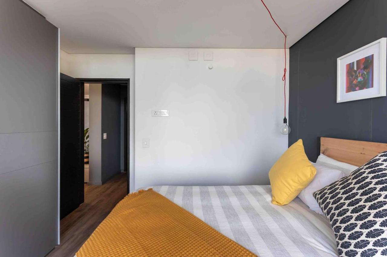 Ferienwohnung Brand New Penthouse With Waterfront Views Kapstadt Exterior foto