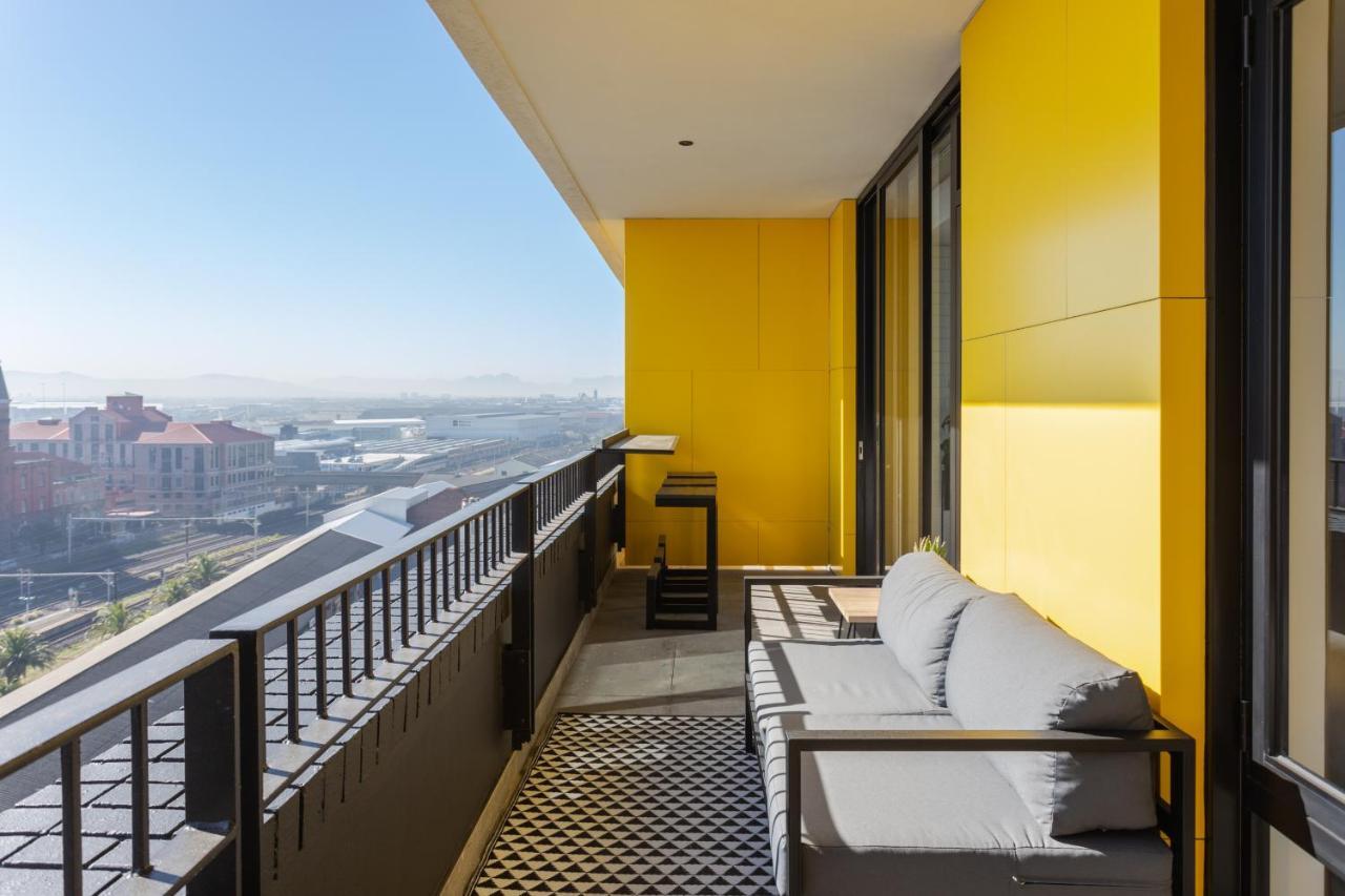 Ferienwohnung Brand New Penthouse With Waterfront Views Kapstadt Exterior foto